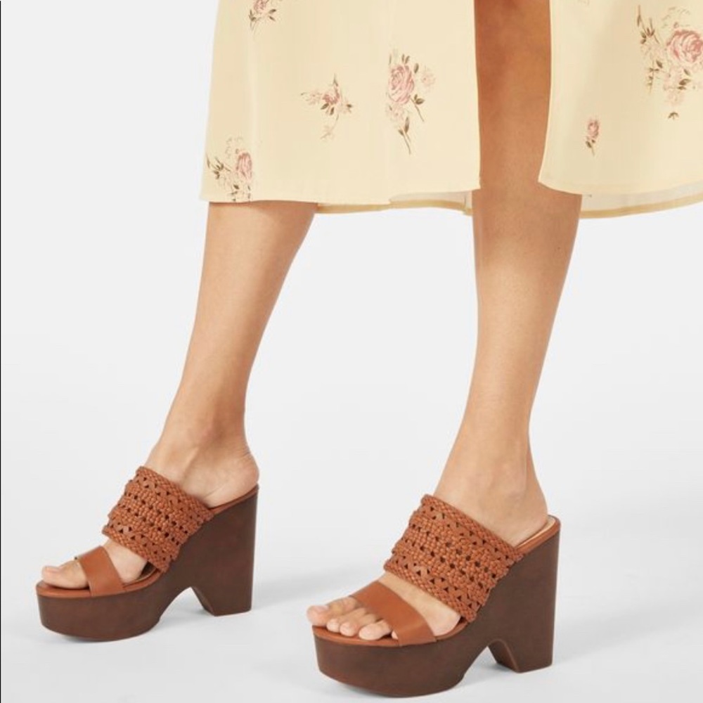Justfab Brown Platform Wedge